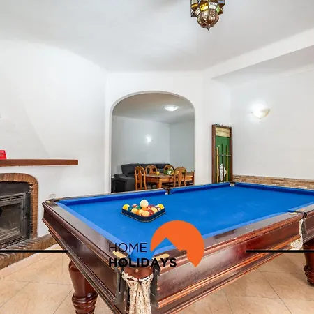 #278 Fonte Dos Leoes By Holidays * Αλμπουφέιρα