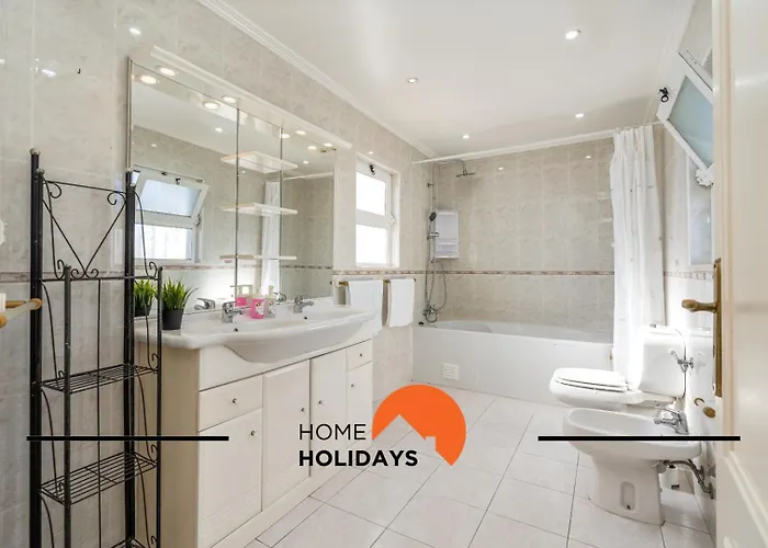 Willa #278 Fonte Dos Leoes By Holidays *