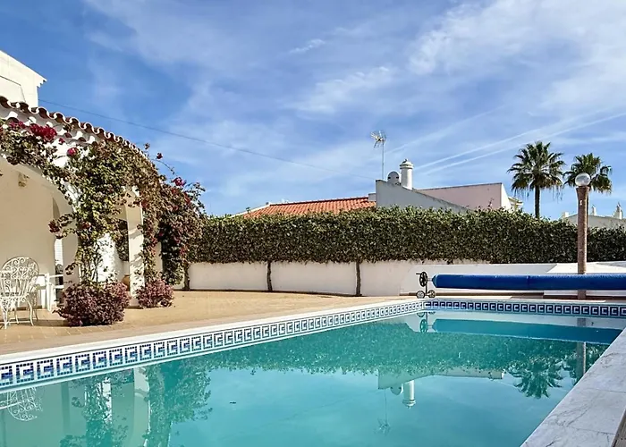 Willa #278 Fonte Dos Leoes By Holidays *