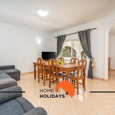 #278 Fonte Dos Leoes By Holidays